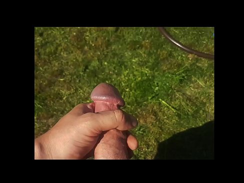 ❤️ Warm hottie laat haar pienk poesie naai en kom met 'n spuit in 'n somertuin ❤ Gehaltepornografie by ons af.pornsos-com.ru ️❤